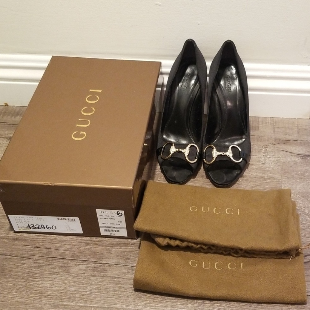 Gucci Shoes-Sand Tess S. Cuoio Raso Seta in Black